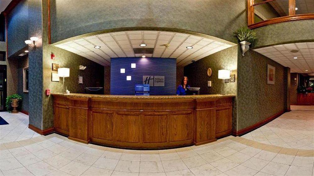 Holiday Inn Express North Tyler Ngoại thất bức ảnh