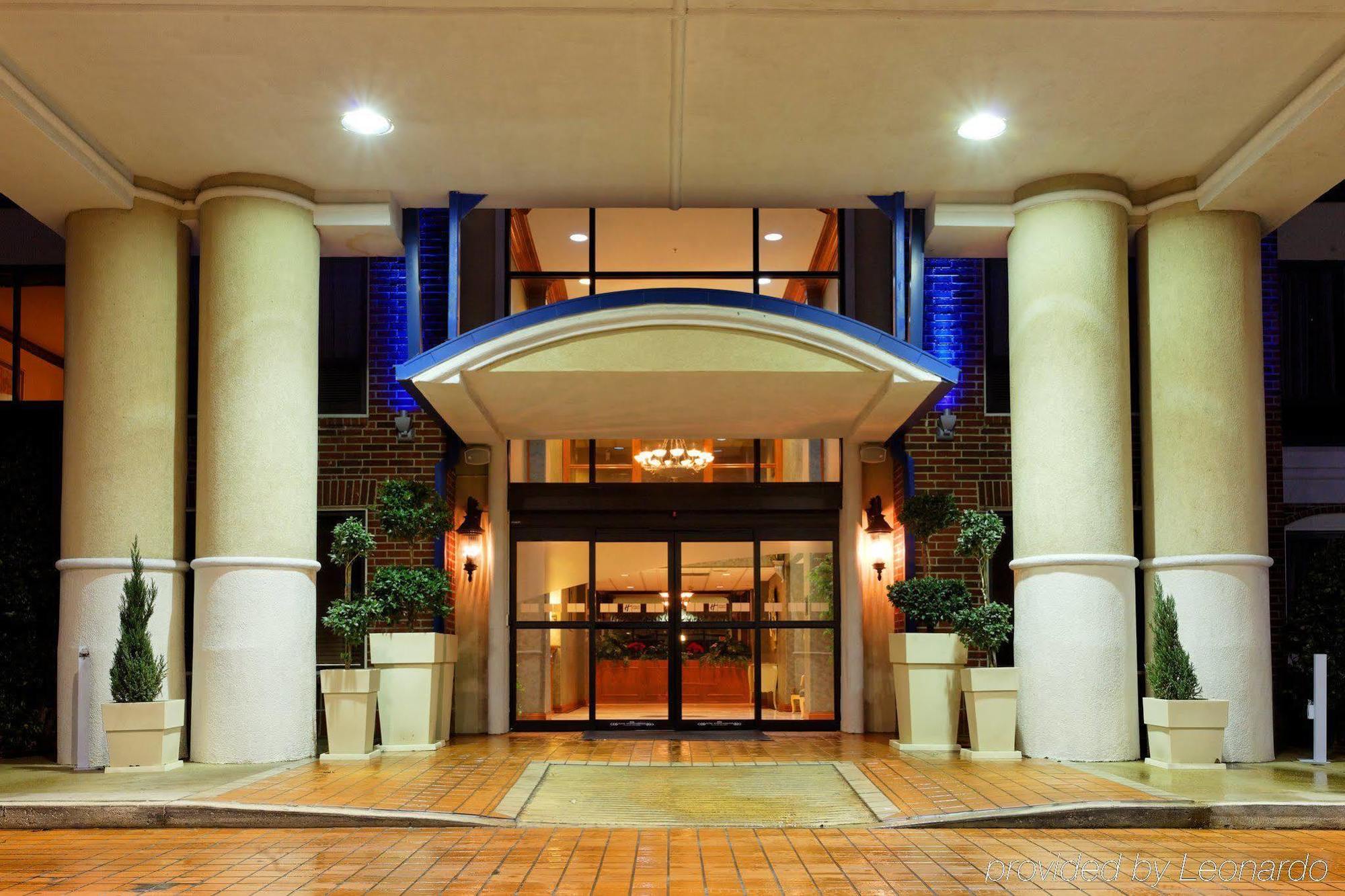 Holiday Inn Express North Tyler Ngoại thất bức ảnh